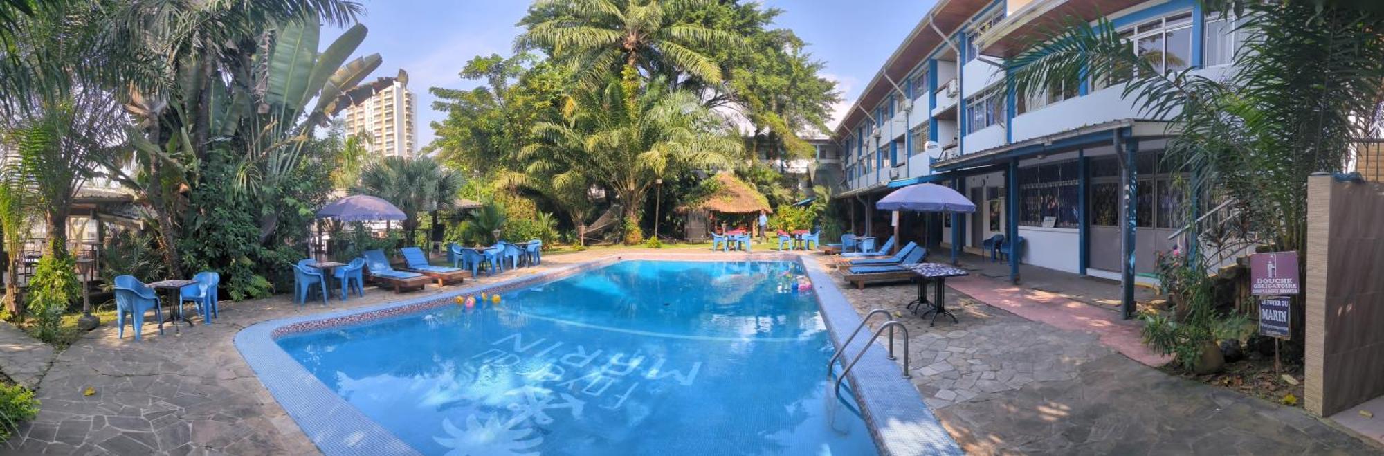 Hotel Foyer Du Marin Douala Esterno foto